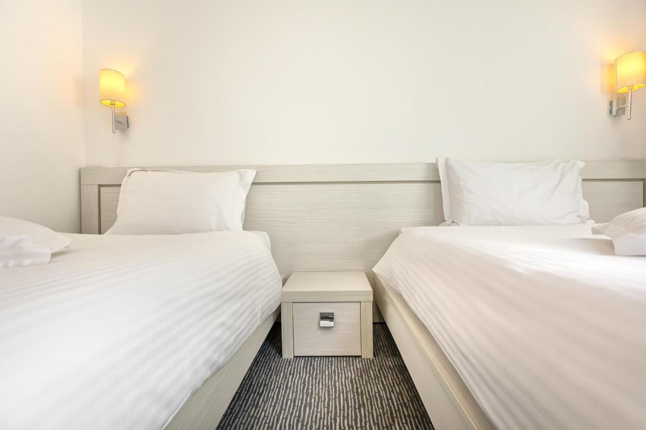 Alex&George Boutique Hotel Клуж-Напока Екстериор снимка